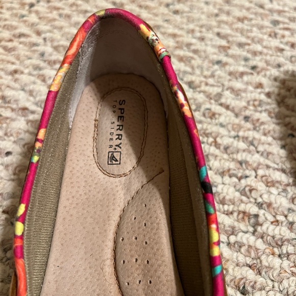 Gently worn Sperry Angelfish Boat Shoes - Picture 8 of 12